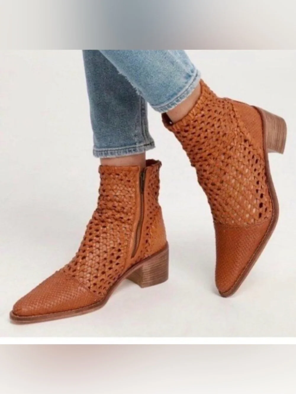 Free People Brown Woven Ankle Booties Size 39 New in Box Never Worn - Picture 1 of 9
